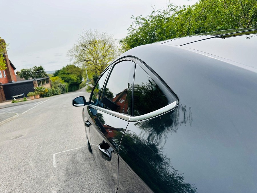 2010 Ford Mondeo photo 11