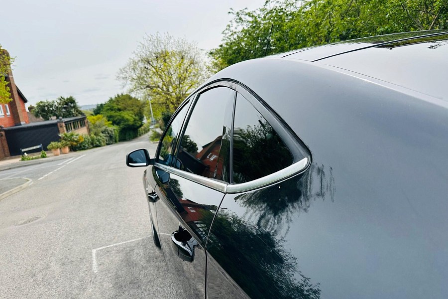 2010 Ford Mondeo photo 11