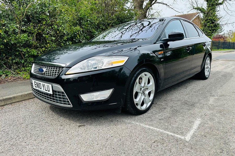 Ford Mondeo photo 2