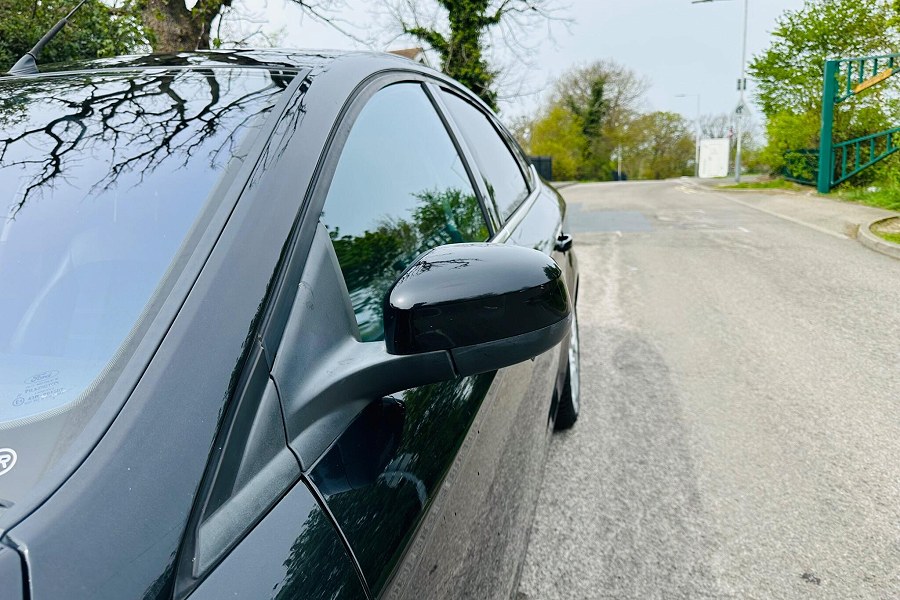 2010 Ford Mondeo photo 3
