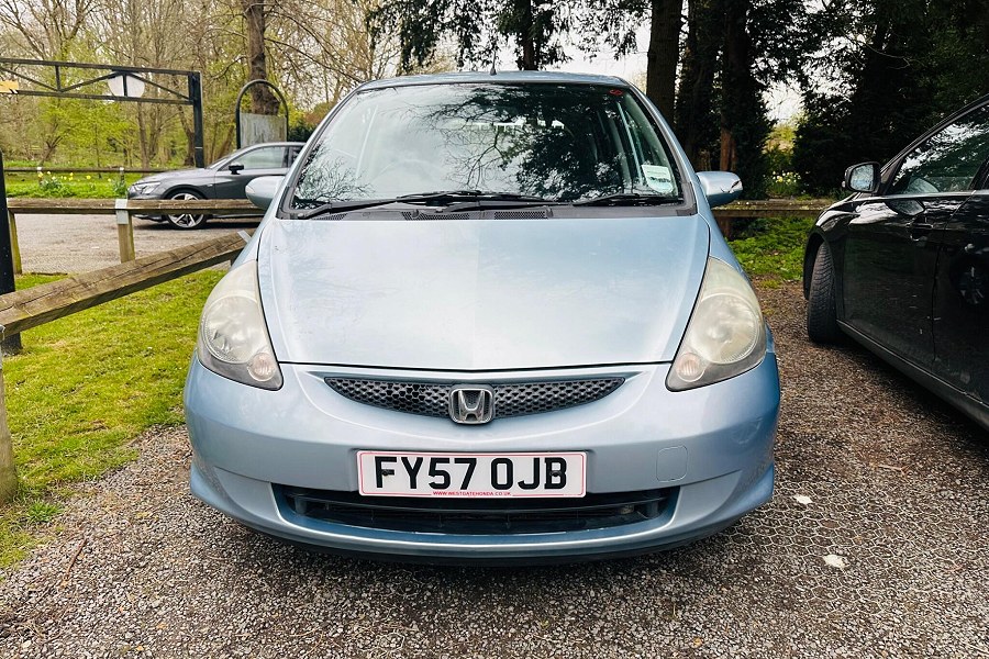 Honda Jazz photo 2