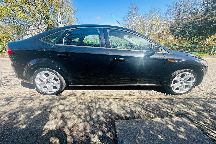 2010 Ford Mondeo photo 5
