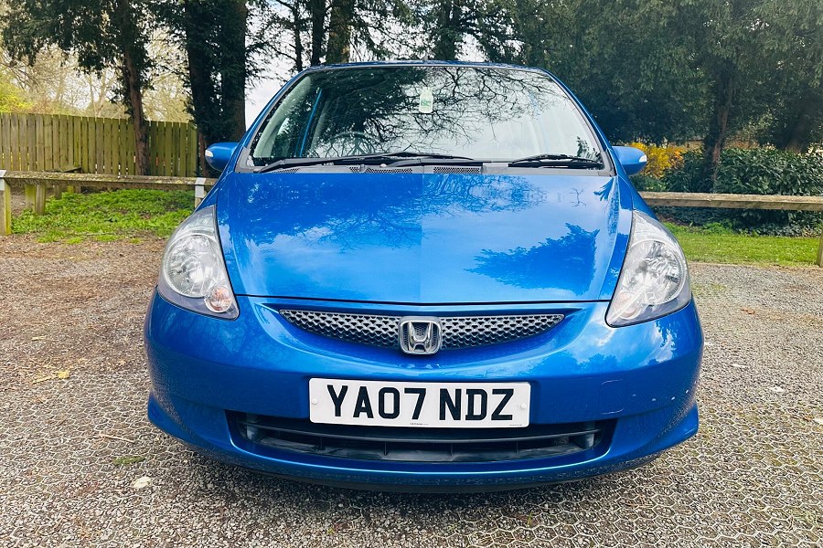 Honda Jazz photo 2