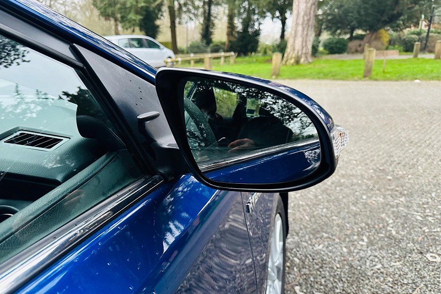 2016 Toyota Auris photo 11