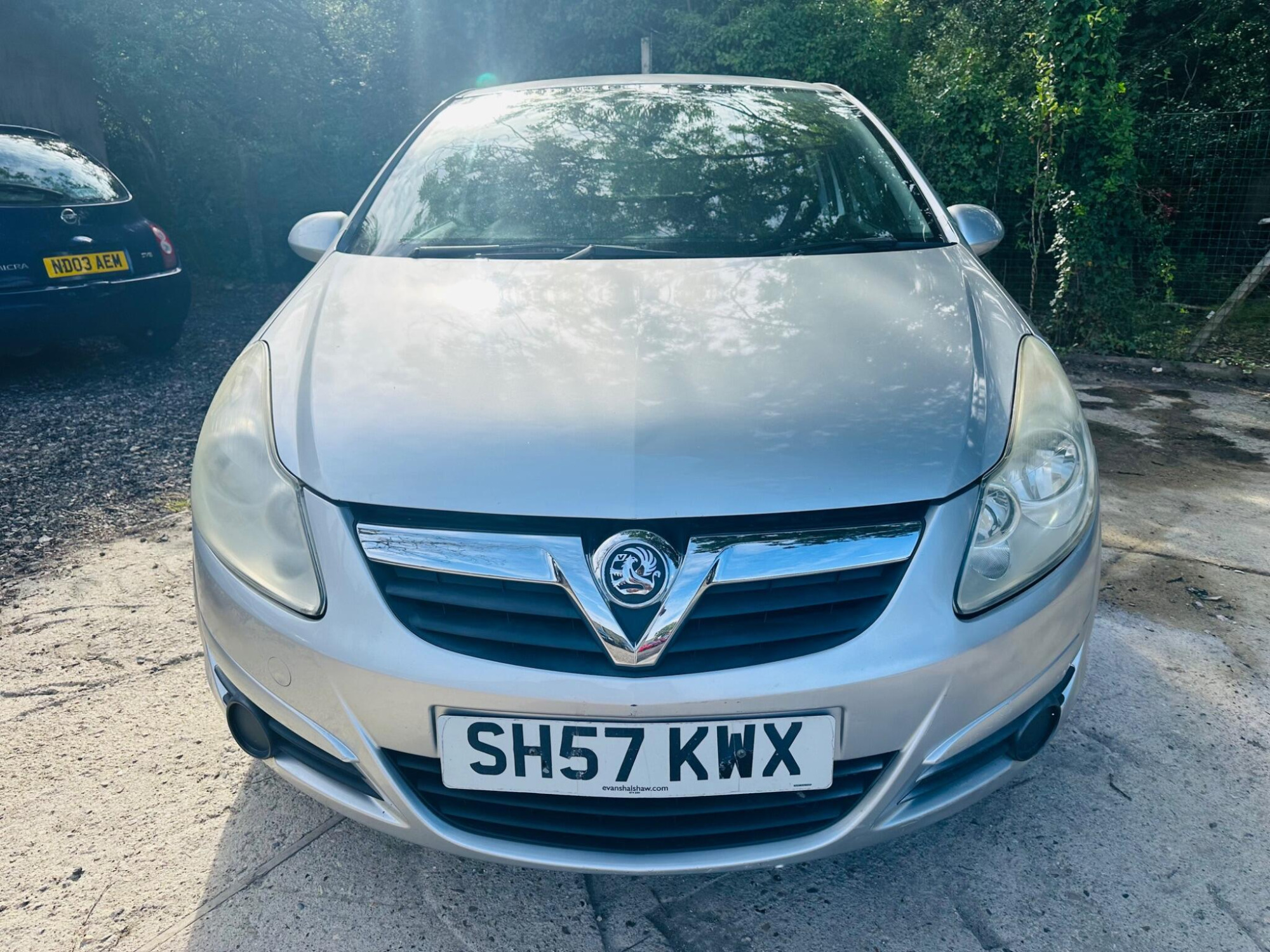 Vauxhall Corsa photo 2