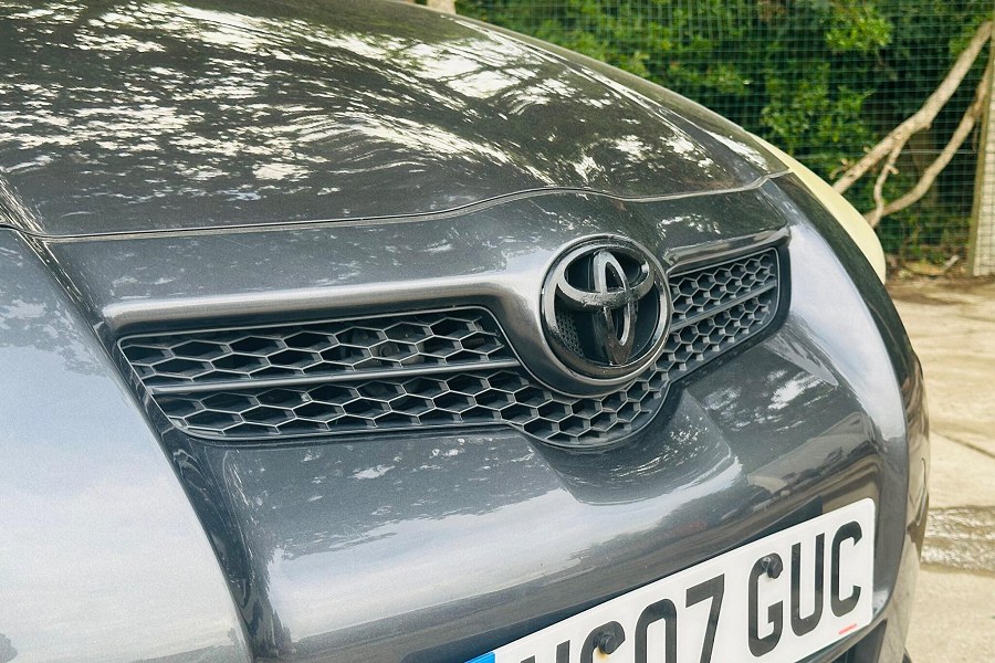 2007 Toyota Auris photo 6