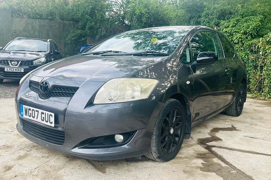 2007 Toyota Auris photo 3