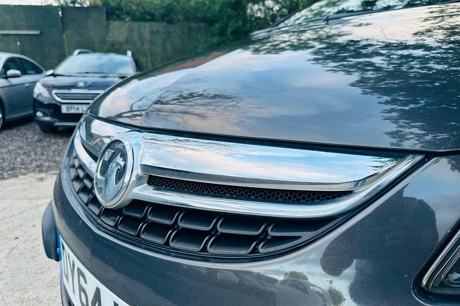 2015 Vauxhall Corsa photo 13
