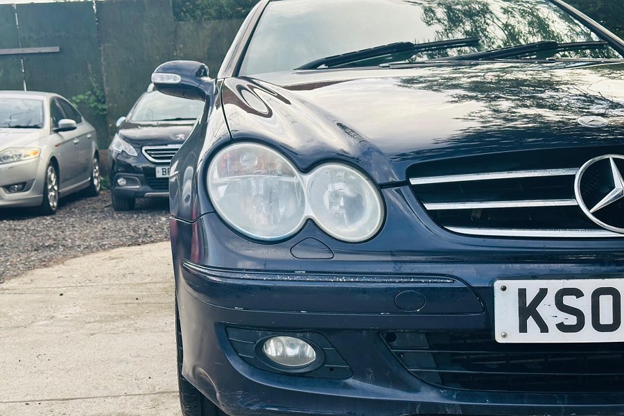 2005 Mercedes-Benz CLK photo 6