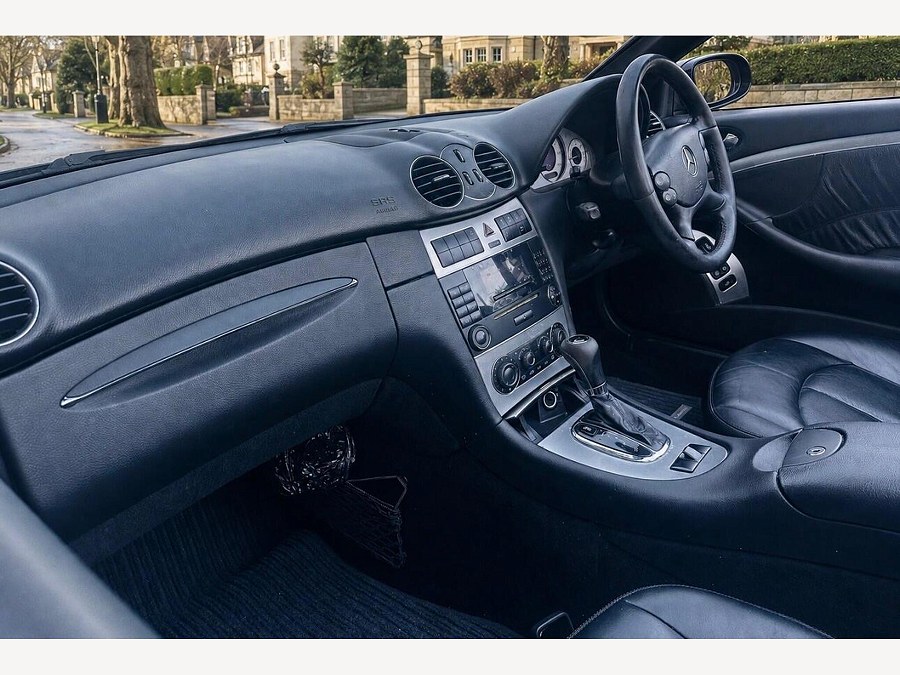 2005 Mercedes-Benz CLK photo 7