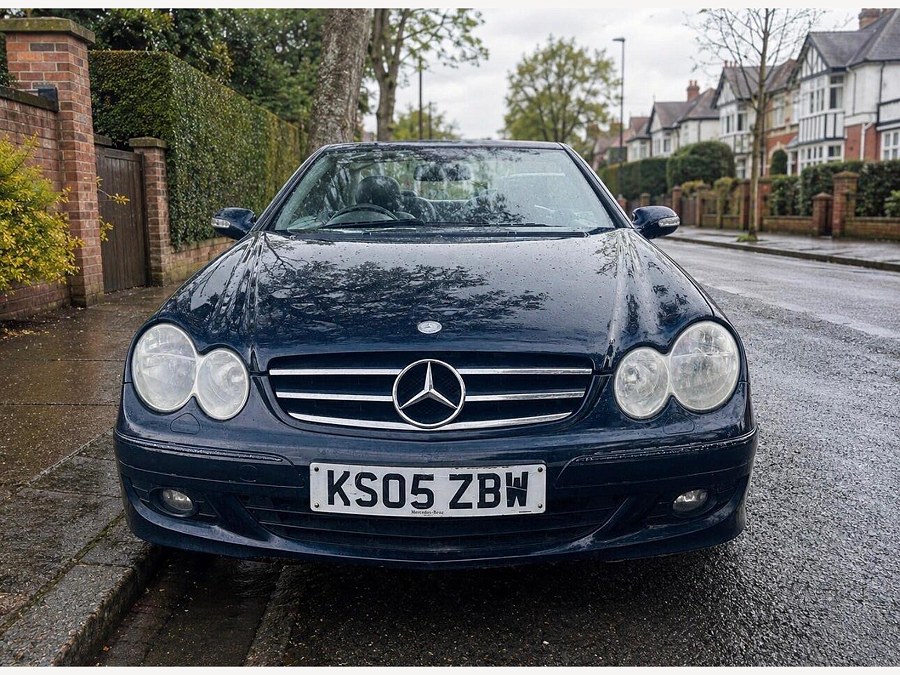 Mercedes-Benz CLK photo 2