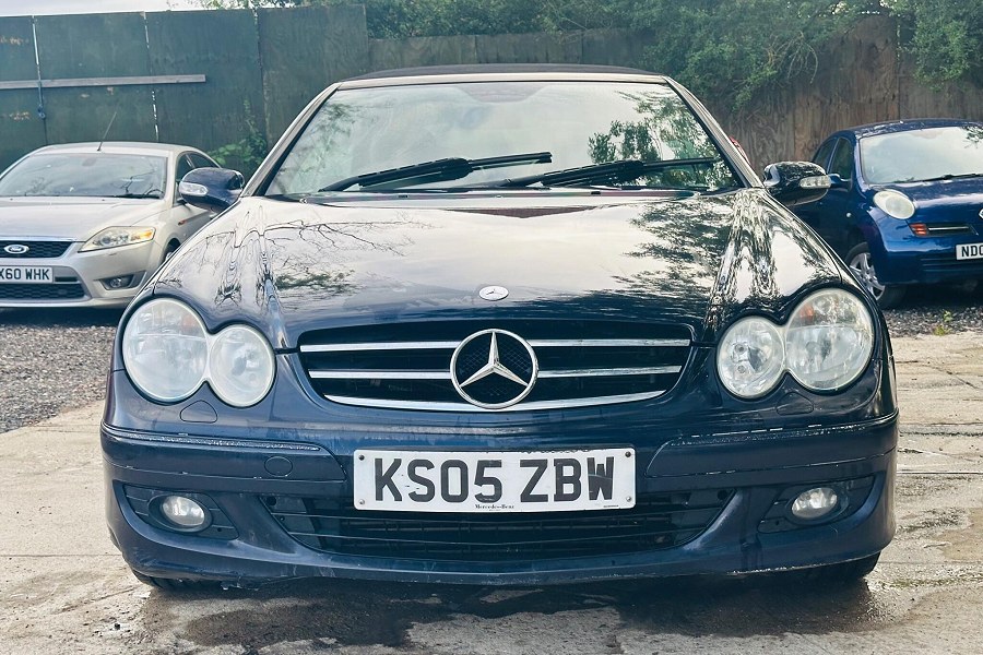 2005 Mercedes-Benz CLK photo 3