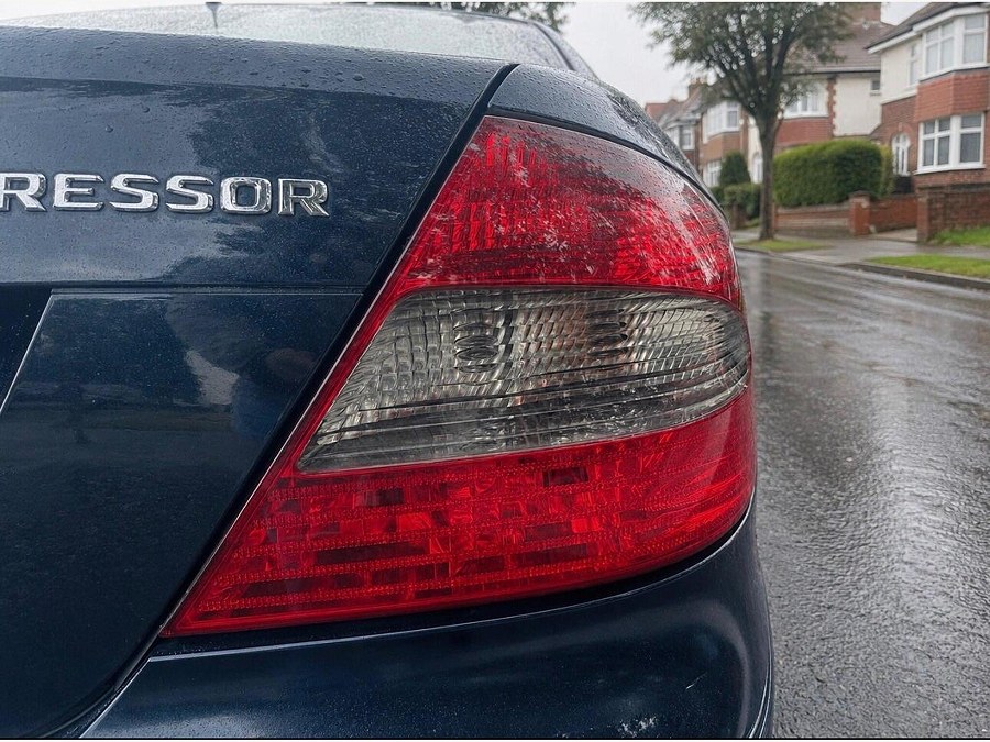 2005 Mercedes-Benz CLK photo 14