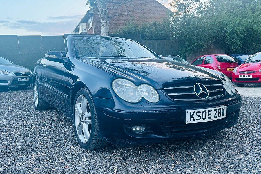 2005 Mercedes-Benz CLK photo 10