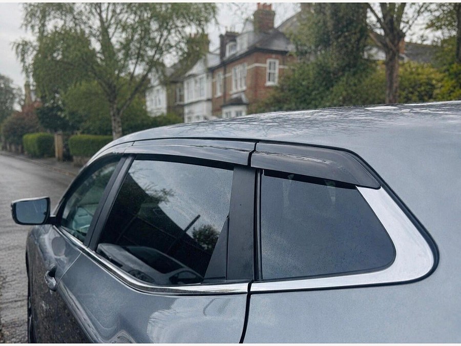 2015 Nissan Qashqai photo 11