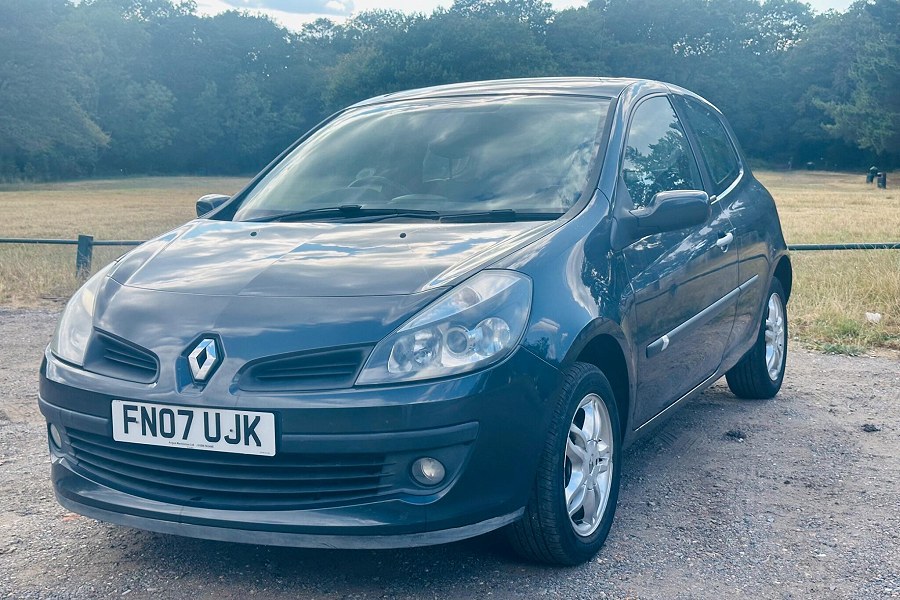 2007 Renault Clio photo 4