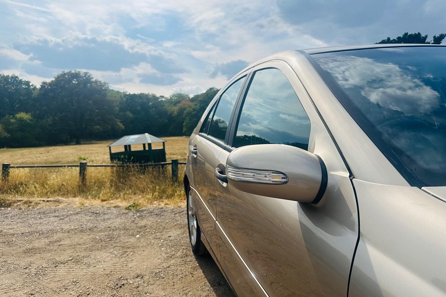 2005 Mercedes-Benz C Class photo 11