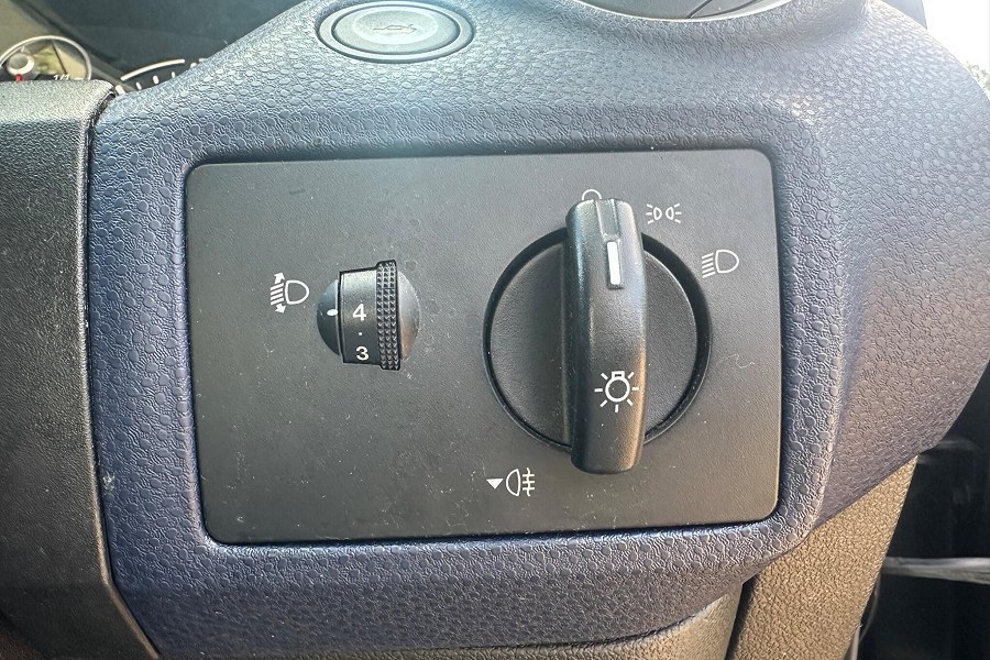 2007 Ford Fiesta photo 13