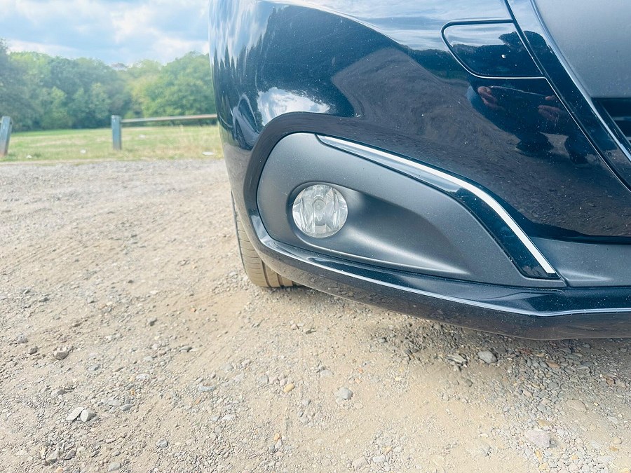 2017 Peugeot 208 photo 8