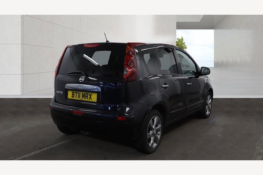 2011 Nissan Note photo 7