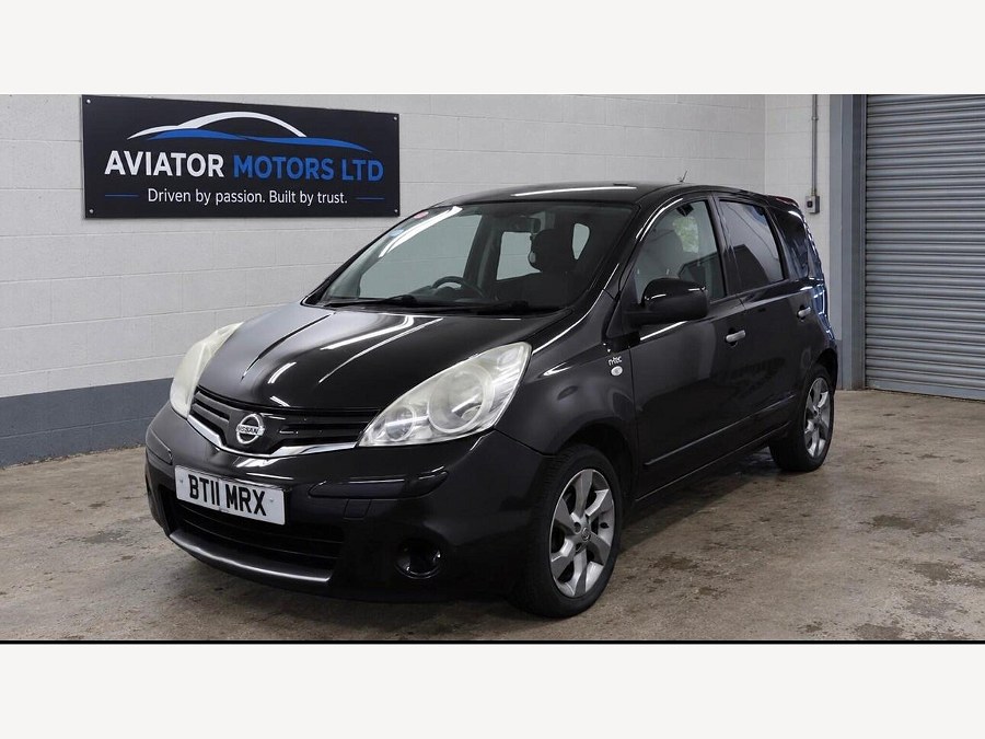 Nissan Note photo 2