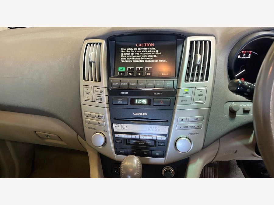 2004 Lexus RX photo 8