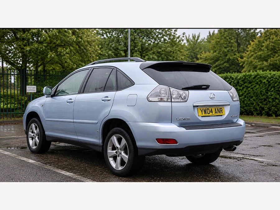 2004 Lexus RX photo 3