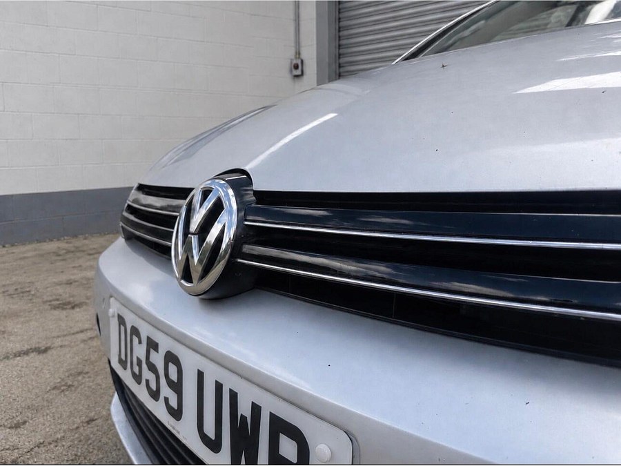 2009 Volkswagen Golf photo 8