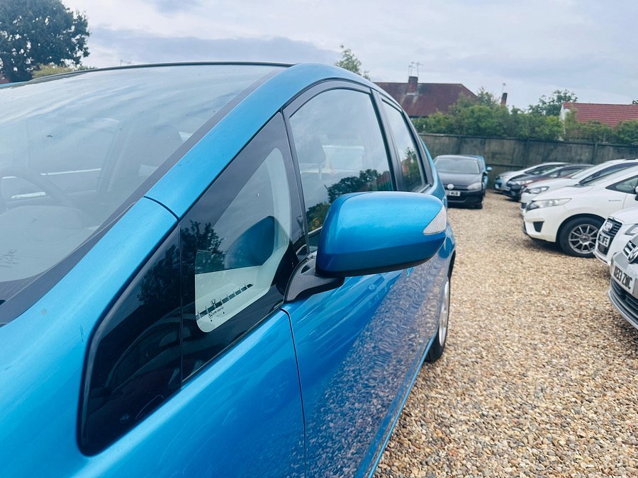 2009 Honda Jazz photo 14