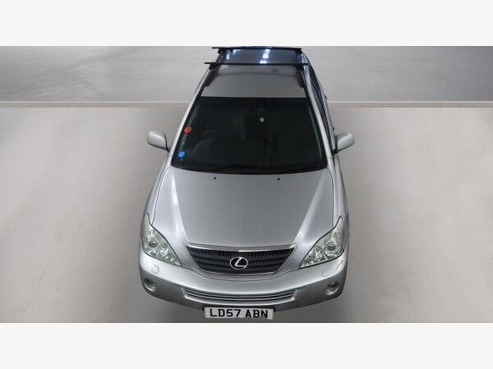 Lexus RX photo 2