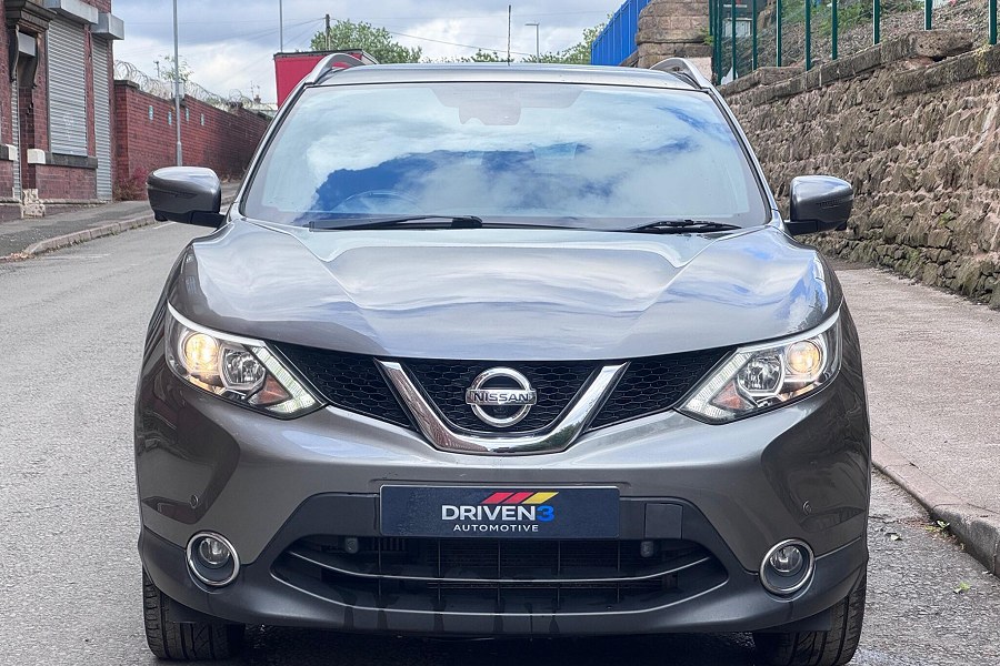 2017 Nissan Qashqai photo 3
