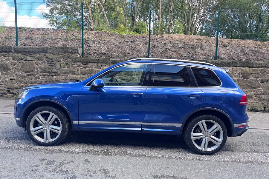 2016 Volkswagen Touareg photo 5
