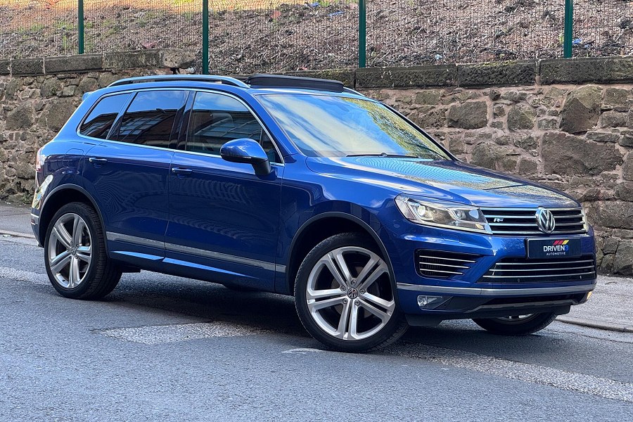 Volkswagen Touareg photo 2