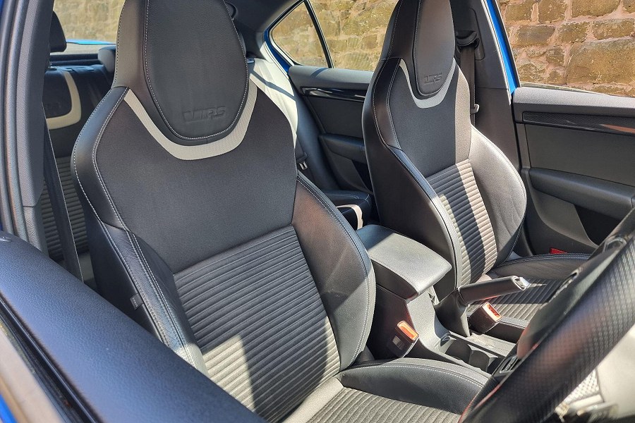 2016 Skoda Octavia photo 13