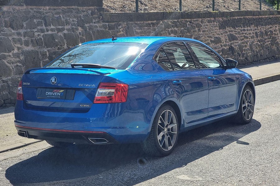 2016 Skoda Octavia photo 9