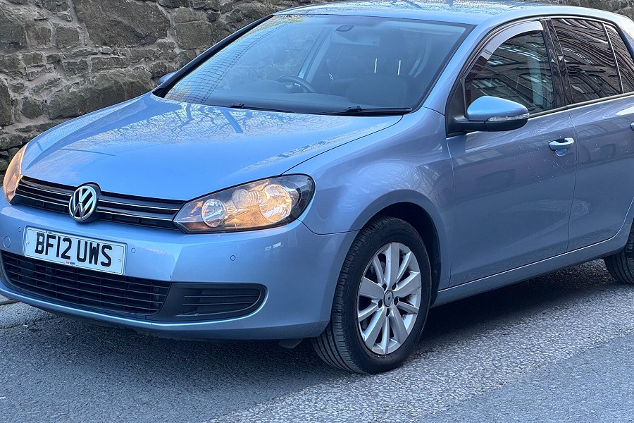 2012 Volkswagen Golf photo 4