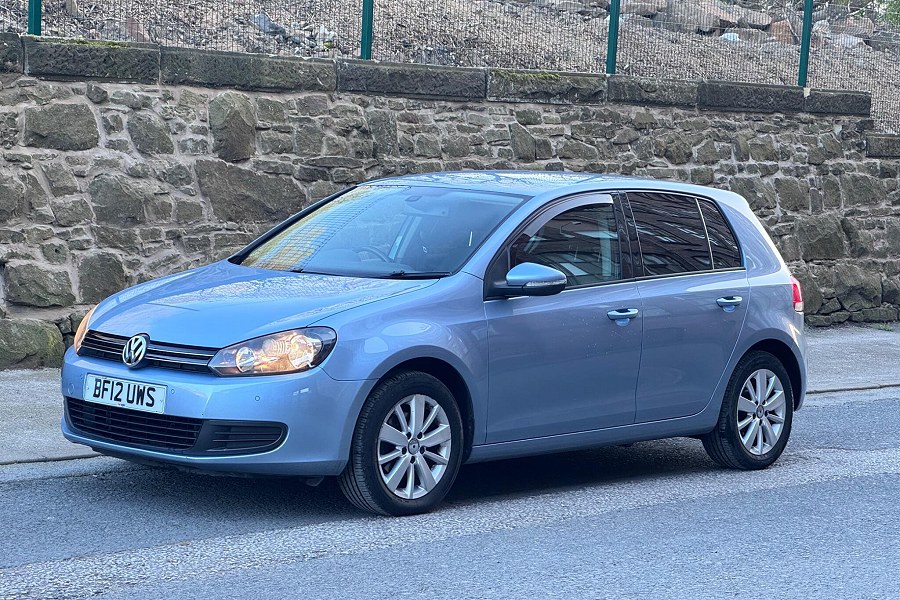2012 Volkswagen Golf photo 7