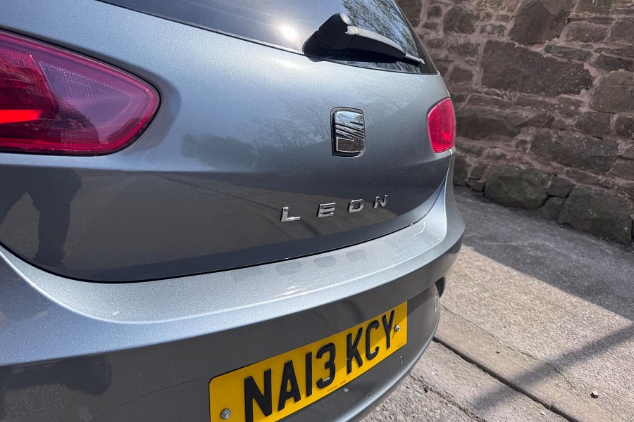 2013 SEAT Leon photo 9