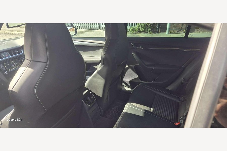 2015 Skoda Octavia photo 10