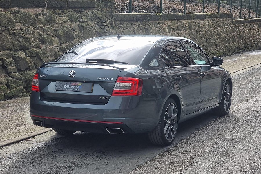 2015 Skoda Octavia photo 8