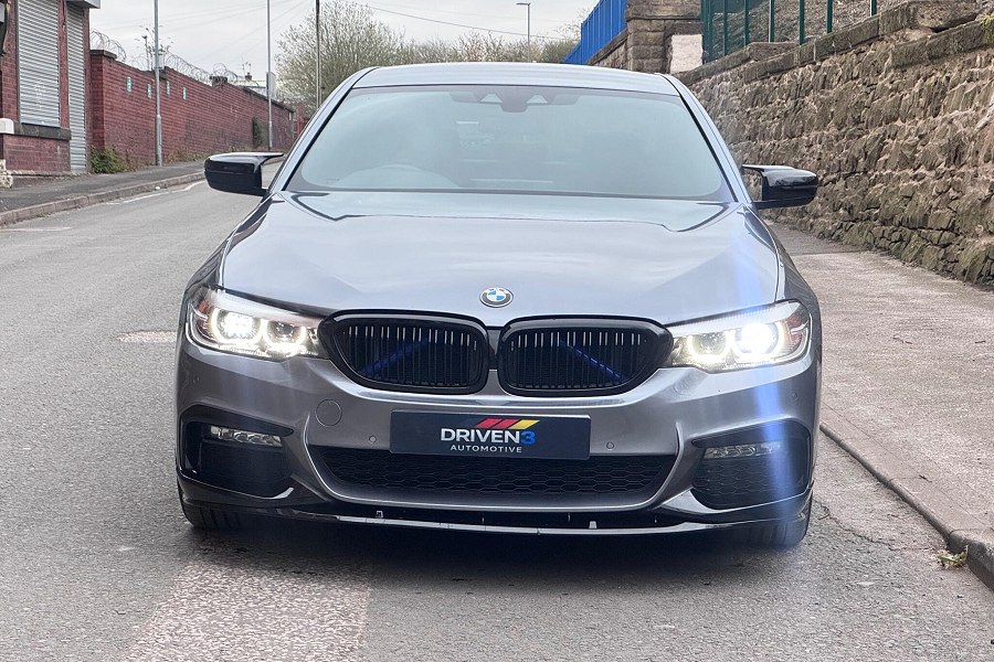 2018 BMW 5 Series photo 7