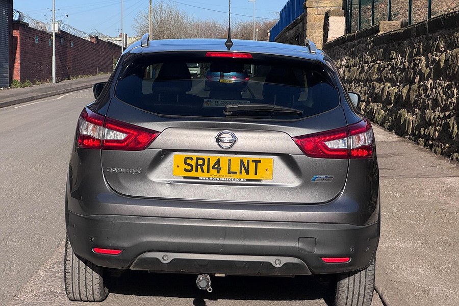 2014 Nissan Qashqai photo 12
