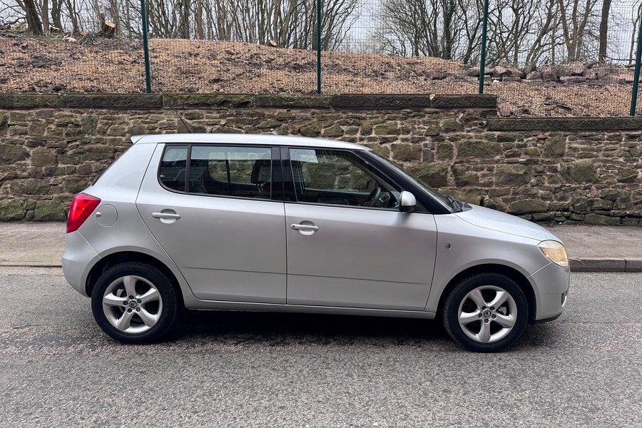 2009 Skoda Fabia photo 12