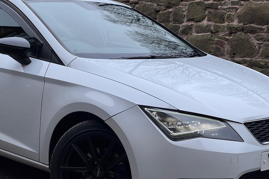 2014 SEAT Leon photo 5