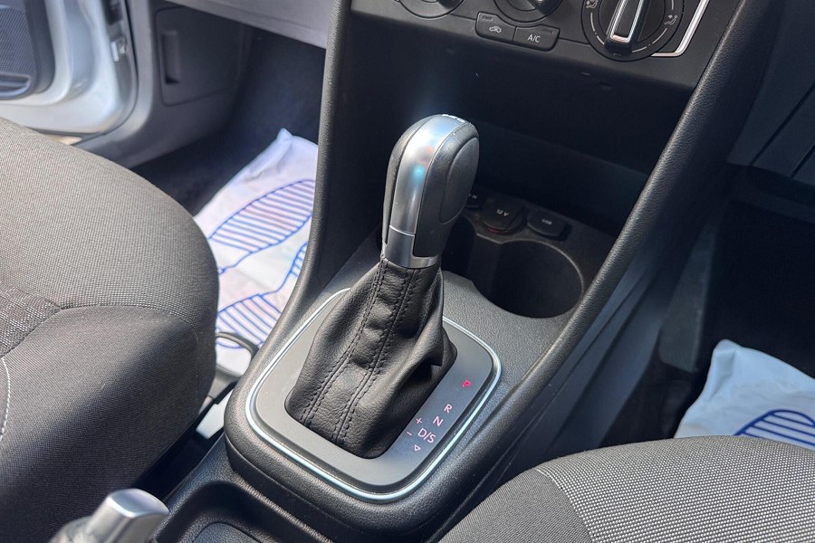 2017 Volkswagen Polo photo 13