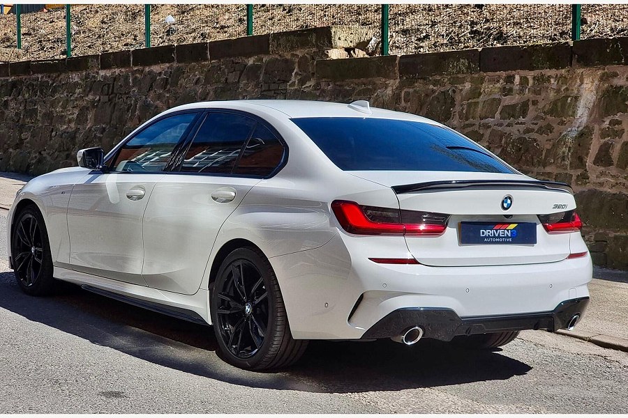 2019 BMW 3 Series photo 5