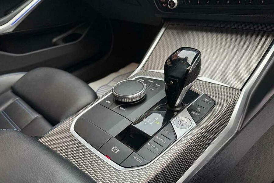 2019 BMW 3 Series photo 13