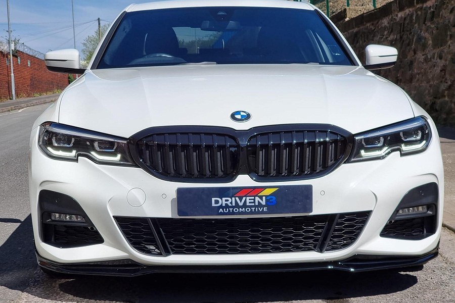 2019 BMW 3 Series photo 3