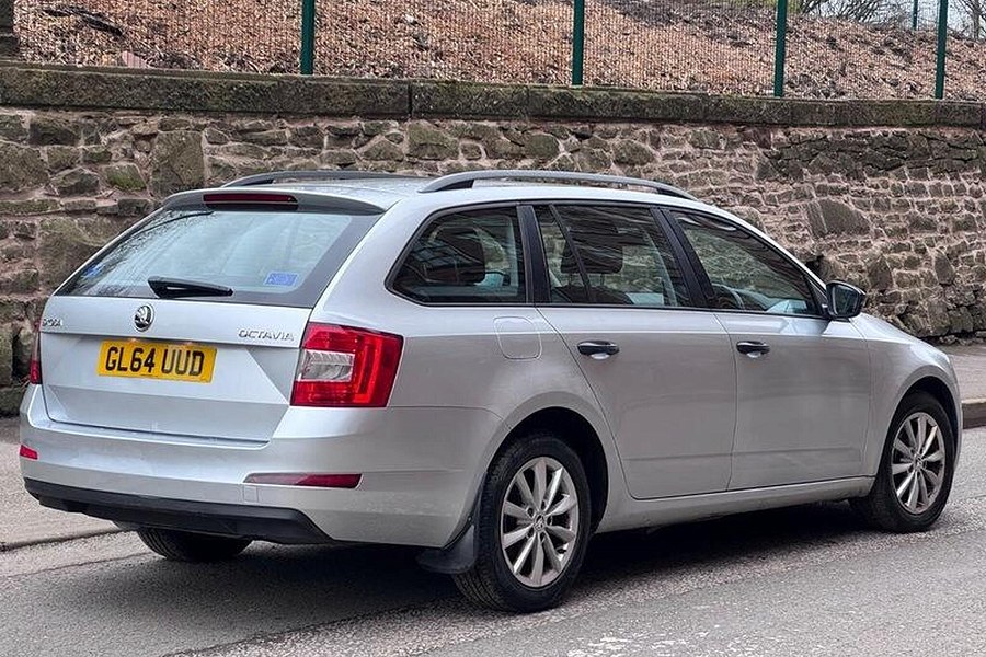 2014 Skoda Octavia photo 13