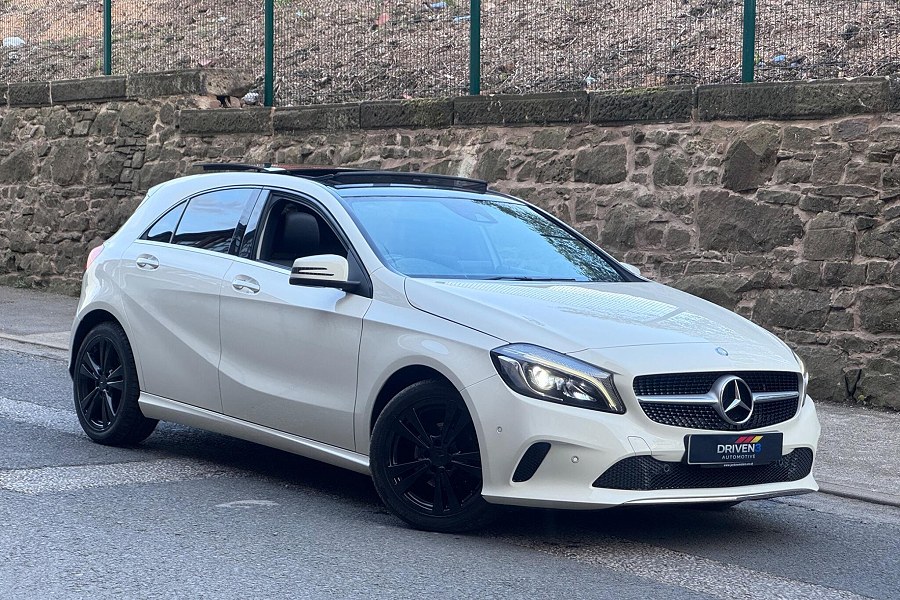 Mercedes-Benz A Class photo 2